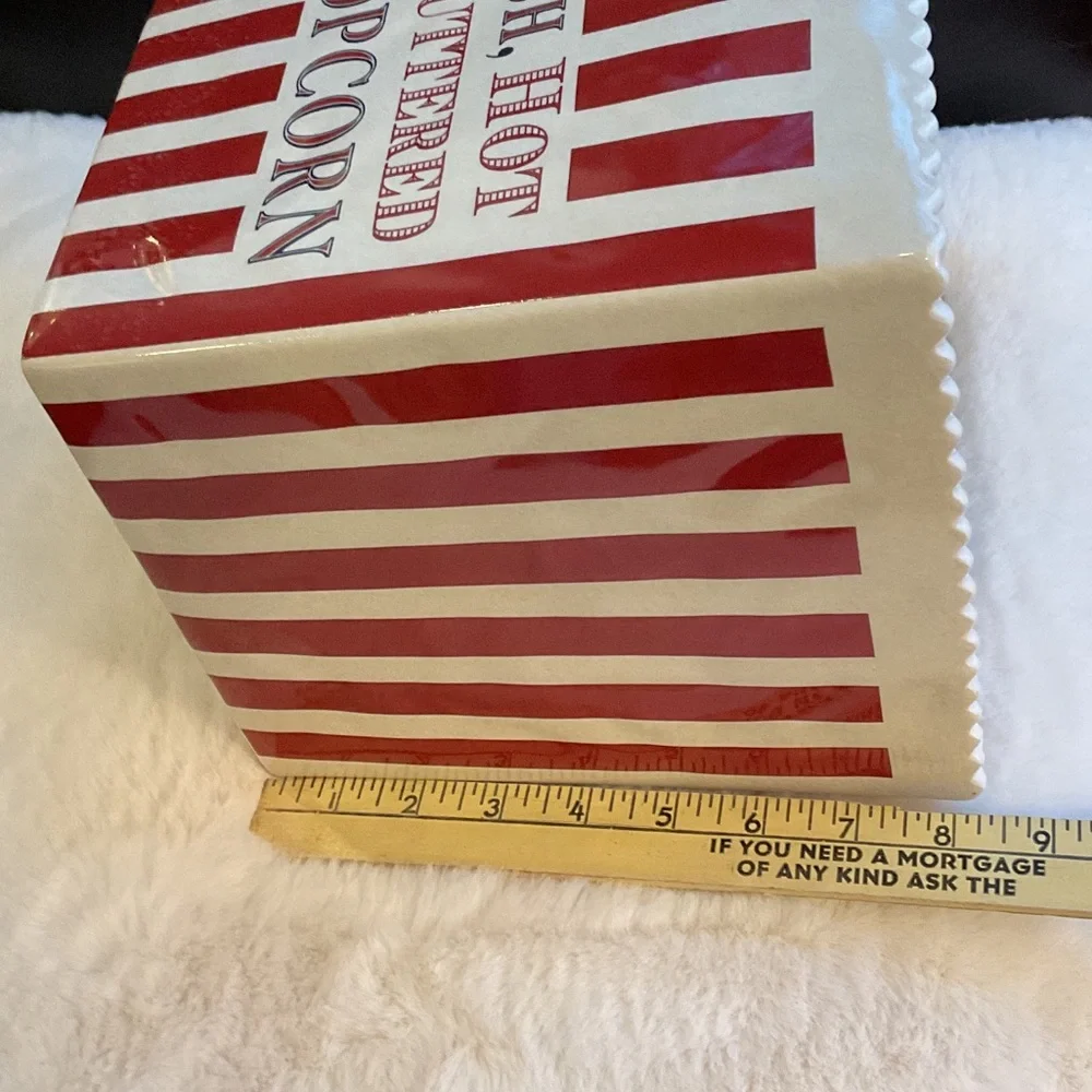 Williams Sonoma Ceramic Popcorn Holder